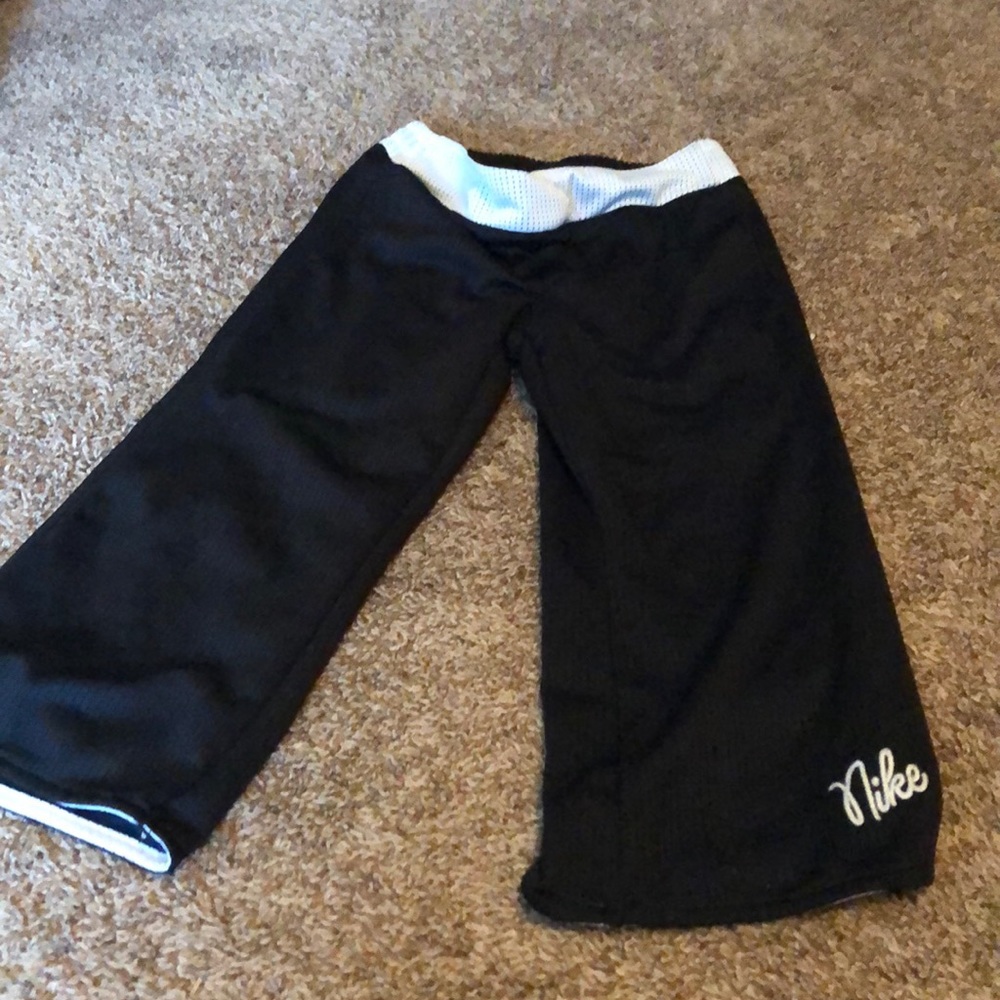 Nike capris